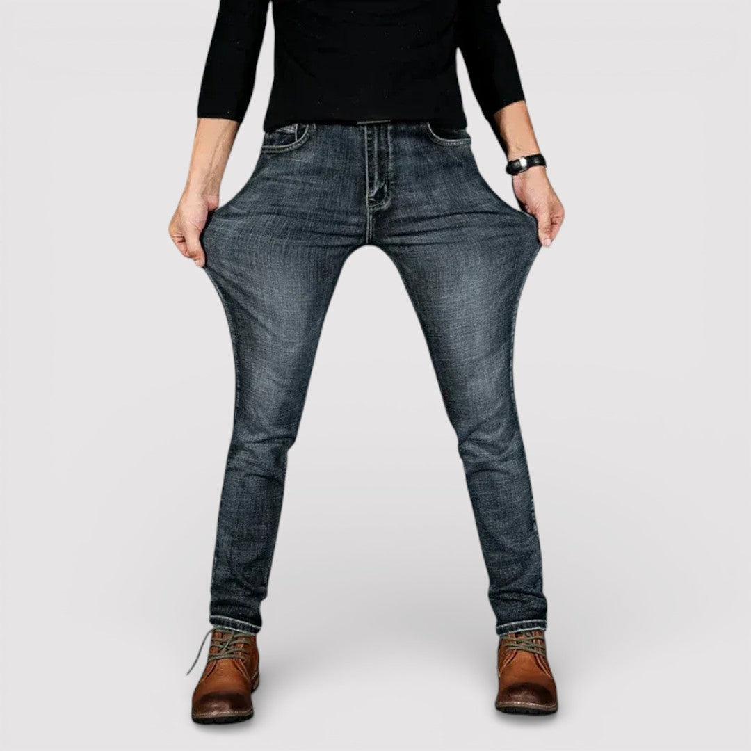 IWASAKI | プレミアム快適ジーンズ